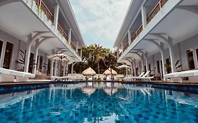 Sea Shell Resort